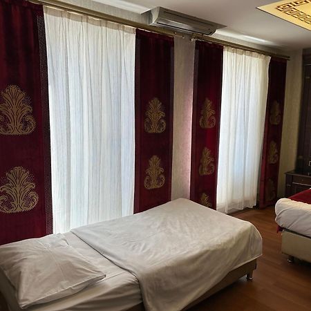 Napolyon Hotel Istanbul Exterior photo
